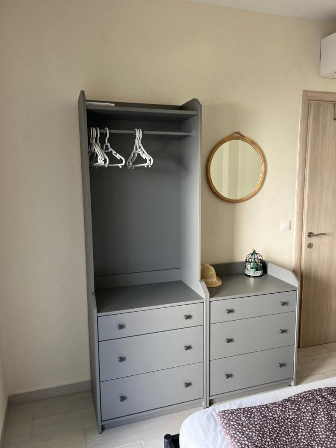 Three Cats Apartment نيكيتي المظهر الخارجي الصورة